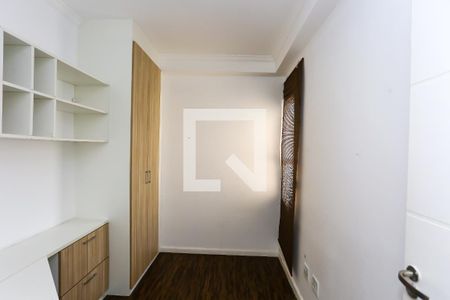 Apartamento para alugar com 68m², 3 quartos e 1 vagaquarto 2
