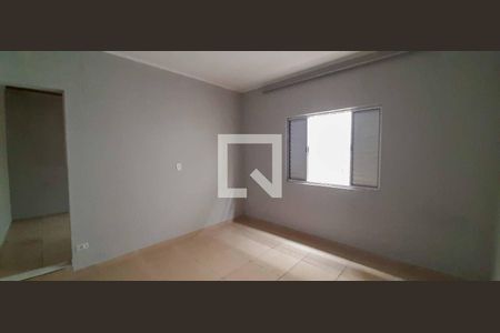 Casa à venda com 100m², 3 quartos e 2 vagas Casa à venda com 100m², 3 quartos e 2 vagasQuarto 2