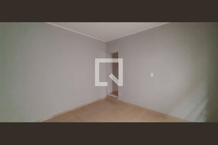 Casa à venda com 100m², 3 quartos e 2 vagas Casa à venda com 100m², 3 quartos e 2 vagasQuarto 2