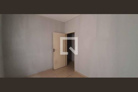 Casa à venda com 100m², 3 quartos e 2 vagas Casa à venda com 100m², 3 quartos e 2 vagasQuarto 3