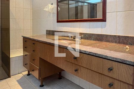 Apartamento à venda com 278m², 3 quartos e 1 vagaBanheiro