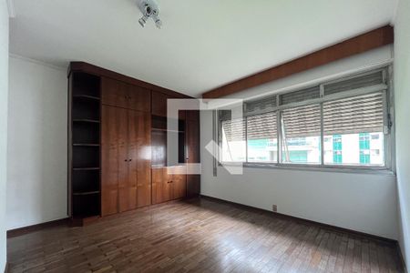 Apartamento à venda com 278m², 3 quartos e 1 vagaSuíte