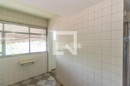 Apartamento para alugar com 108m², 3 quartos e 1 vaga Apartamento para alugar com 108m², 3 quartos e 1 vagaCozinha e Área de Serviço