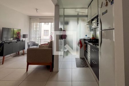 Cozinha de apartamento para alugar com 2 quartos, 50m² em Boaçava, São Paulo