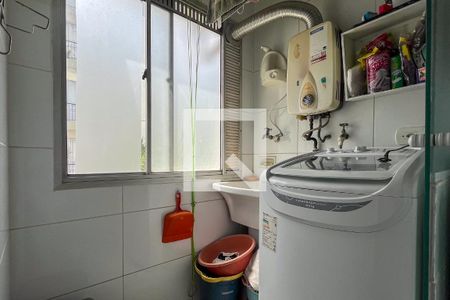 Área Serviço de apartamento para alugar com 2 quartos, 50m² em Boaçava, São Paulo