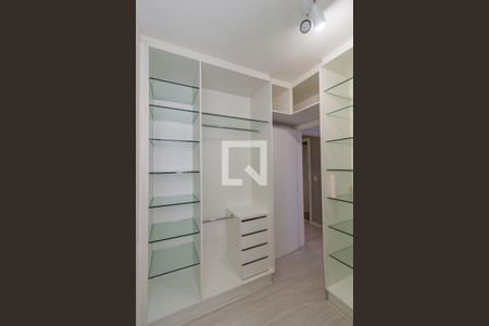 Apartamento para alugar com 130m², 2 quartos e 1 vagaCloset - Quarto