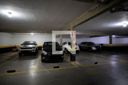 Apartamento à venda com 244m², 4 quartos e 4 vagasGaragem