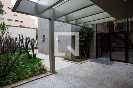 Apartamento à venda com 244m², 4 quartos e 4 vagasHall