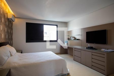 Apartamento à venda com 244m², 4 quartos e 4 vagasSuíte master