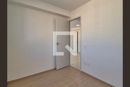 quarto 1 de apartamento para alugar com 2 quartos, 44m² em Barra da Tijuca, Rio de Janeiro