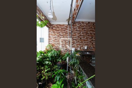 Apartamento para alugar com 110m², 2 quartos e sem vaga Apartamento para alugar com 110m², 2 quartos e sem vagaVaranda