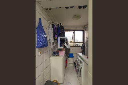 Apartamento à venda com 84m², 3 quartos e 1 vaga Apartamento à venda com 84m², 3 quartos e 1 vagaCozinha e Área de Serviço