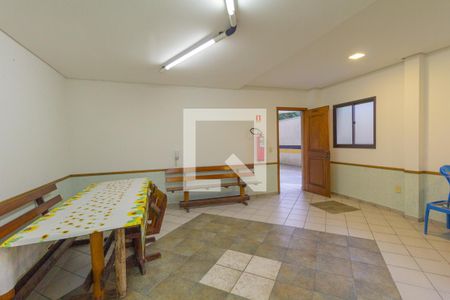 Apartamento à venda com 84m², 3 quartos e 1 vaga Apartamento à venda com 84m², 3 quartos e 1 vagaÁrea comum - Salão de festas