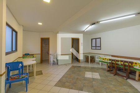 Apartamento à venda com 84m², 3 quartos e 1 vaga Apartamento à venda com 84m², 3 quartos e 1 vagaÁrea comum - Salão de festas