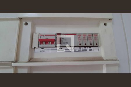 Apartamento à venda com 74m², 3 quartos e 1 vagaQuadro de Luz