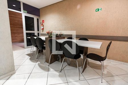 Apartamento à venda com 74m², 3 quartos e 1 vagaÁrea comum 