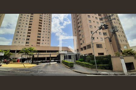 Apartamento à venda com 74m², 3 quartos e 1 vagaFachada e portaria