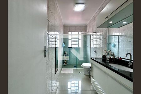 Casa à venda com 105m², 2 quartos e 2 vagas Casa à venda com 105m², 2 quartos e 2 vagasBanheiro