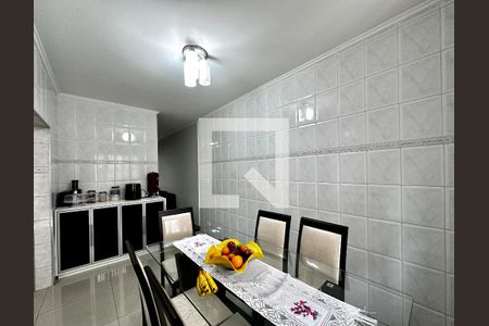 Casa à venda com 105m², 2 quartos e 2 vagas Casa à venda com 105m², 2 quartos e 2 vagasCopa