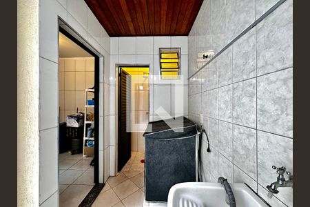 Casa à venda com 105m², 2 quartos e 2 vagas Casa à venda com 105m², 2 quartos e 2 vagasÁrea de Serviço