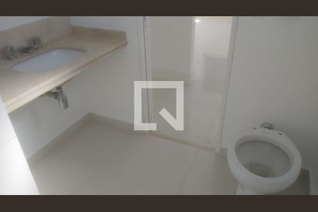 Banheiro de apartamento à venda com 2 quartos, 47m² em Campo Belo, São Paulo