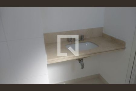 Banheiro de apartamento à venda com 2 quartos, 47m² em Campo Belo, São Paulo