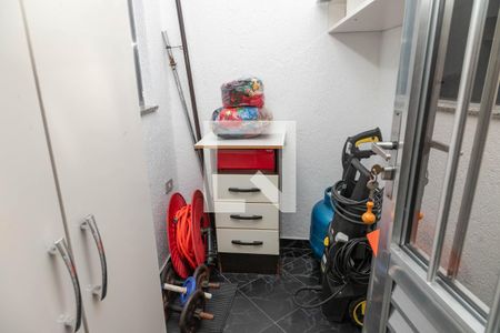 Casa à venda com 202m², 3 quartos e 3 vagas Casa à venda com 202m², 3 quartos e 3 vagasDeposito