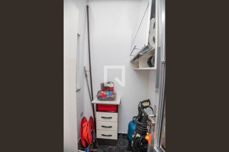 Casa à venda com 202m², 3 quartos e 3 vagas Casa à venda com 202m², 3 quartos e 3 vagasDeposito