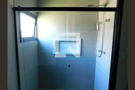 Casa de condomínio para alugar com 185m², 3 quartos e 6 vagasBanheiro 3