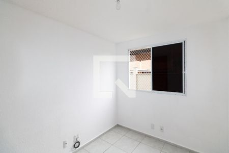 Quarto 1 de apartamento para alugar com 2 quartos, 50m² em Cosmos, Rio de Janeiro