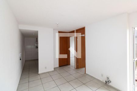 Sala de apartamento para alugar com 2 quartos, 50m² em Cosmos, Rio de Janeiro