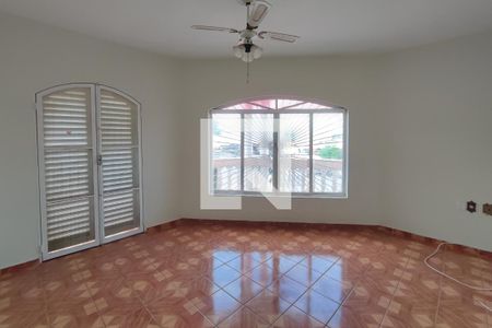 Sala de casa para alugar com 3 quartos, 270m² em Jardim das Bandeiras, Campinas