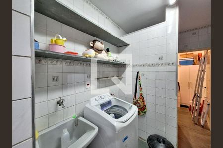 Apartamento à venda com 155m², 3 quartos e sem vaga Apartamento à venda com 155m², 3 quartos e sem vagaÁrea de Serviço