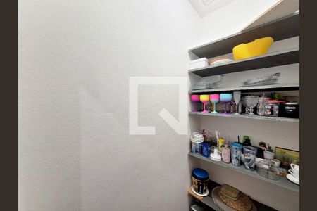 Apartamento à venda com 155m², 3 quartos e sem vaga Apartamento à venda com 155m², 3 quartos e sem vagaDespensa