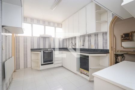 Apartamento para alugar com 193m², 2 quartos e 2 vagasCozinha