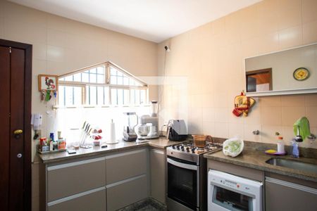 Casa à venda com 250m², 3 quartos e 1 vagaCozinha