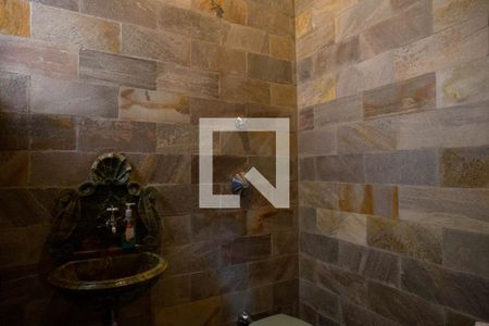 Casa à venda com 250m², 3 quartos e 1 vagaLavabo