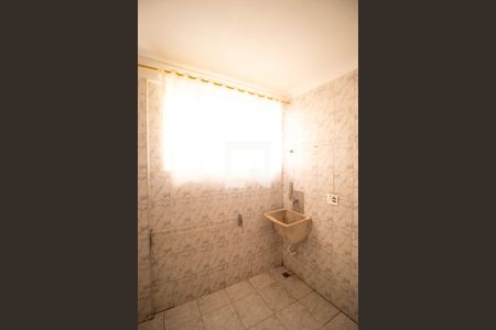 Área de Serviço de apartamento para alugar com 2 quartos, 58m² em Parque Residencial Vila União, Campinas