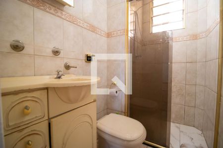 Banheiro de apartamento para alugar com 2 quartos, 58m² em Parque Residencial Vila União, Campinas