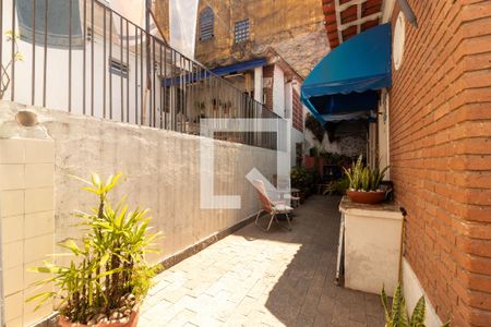 Casa para alugar com 172m², 4 quartos e 2 vagasQuintal