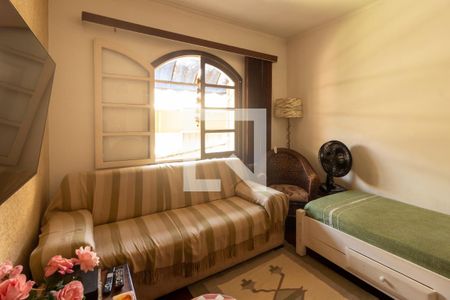 Casa para alugar com 172m², 4 quartos e 2 vagasQuarto 2