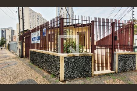 Casa para alugar com 130m², 3 quartos e 1 vagaFachada