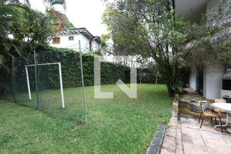 Casa para alugar com 1000m², 3 quartos e 6 vagasQuadra Esportiva