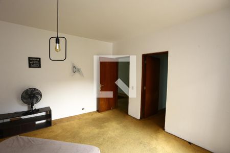 Casa para alugar com 1000m², 3 quartos e 6 vagassuíte 2