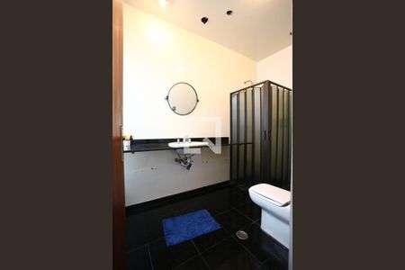 Casa para alugar com 1000m², 3 quartos e 6 vagasBanheiro