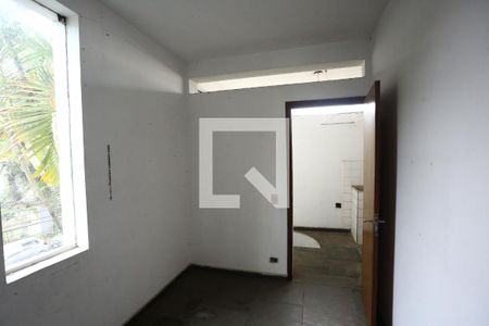 Casa para alugar com 1000m², 3 quartos e 6 vagasÁrea de Serviço