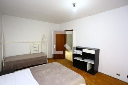 Casa para alugar com 1000m², 3 quartos e 6 vagassuíte 1