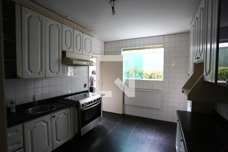 Casa para alugar com 1000m², 3 quartos e 6 vagasCozinha