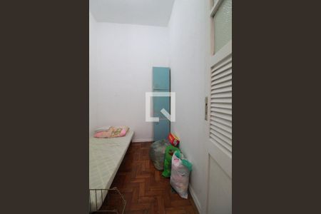 Apartamento à venda com 70m², 2 quartos e sem vagaQuarto da Área de serviço