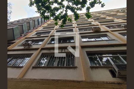 Apartamento à venda com 70m², 2 quartos e sem vagaFachada